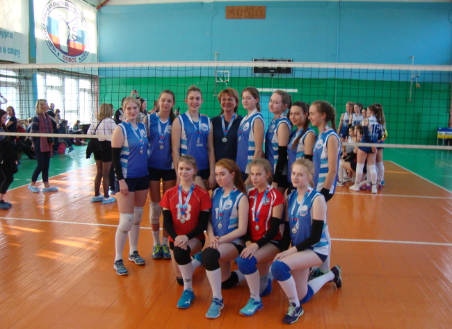 Серебряные призеры первенства СПб среди девушек 2003 г.р.