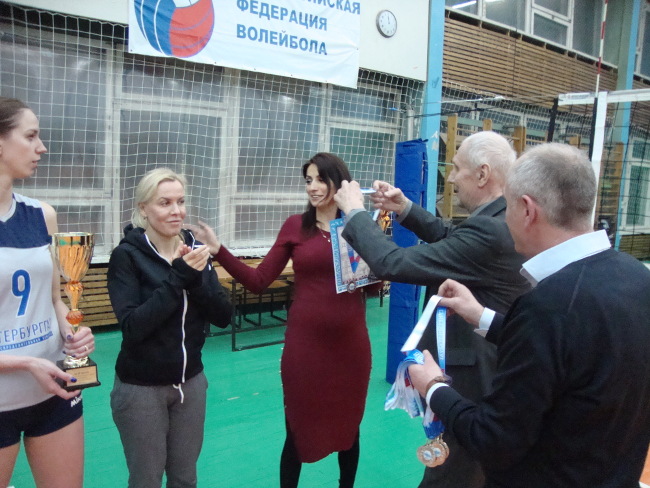 Серебряные призеры чемпионата СПб среди женских команд