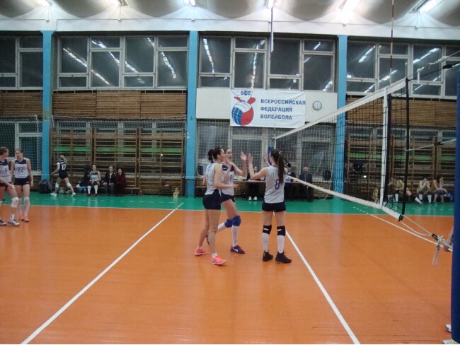 Нажмите для увеличения Финал чемпионата Санкт-Петербурга среди женских команд.