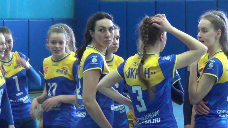 Серебряные призеры Первенства СПб 2021/22 г.г. среди девушек 2006 г.р.