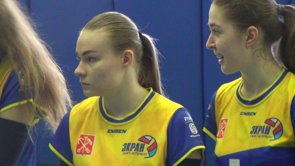 Серебряные призеры Первенства СПб 2021/22 г.г. среди девушек 2006 г.р.