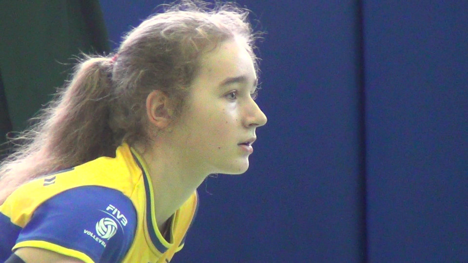 Серебряные призеры Первенства СПб 2021/22 г.г. среди девушек 2006 г.р.