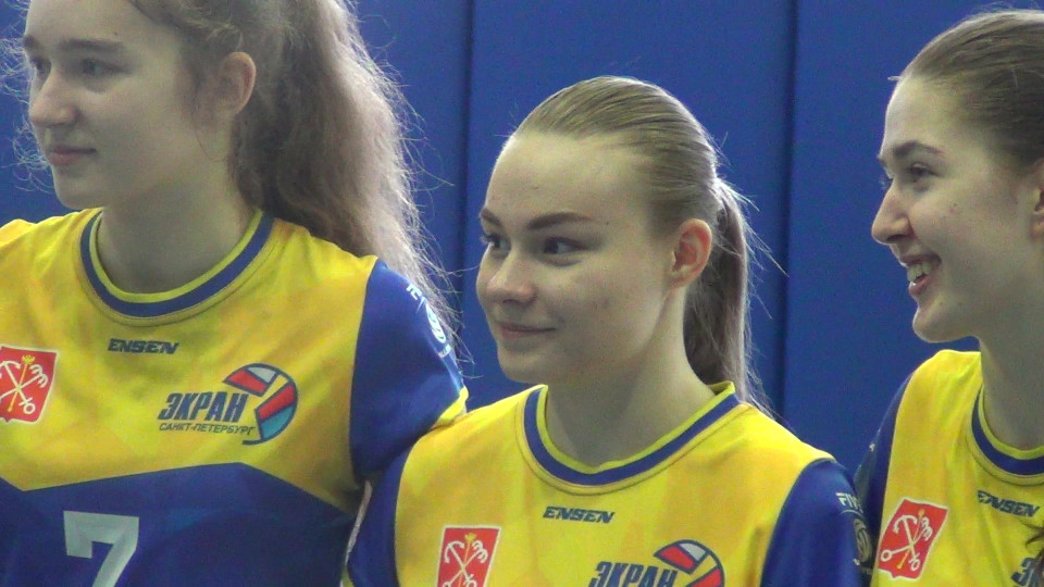 Серебряные призеры Первенства СПб 2021/22 г.г. среди девушек 2006 г.р.