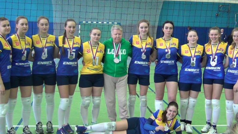 Серебряные призеры Первенства СПб 2021/22 г.г. среди девушек 2006 г.р.