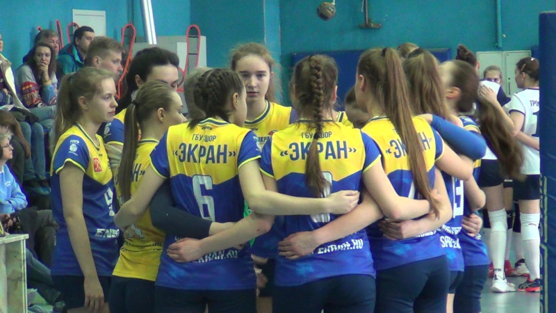 Серебряные призеры Первенства СПб 2021/22 г.г. среди девушек 2006 г.р.