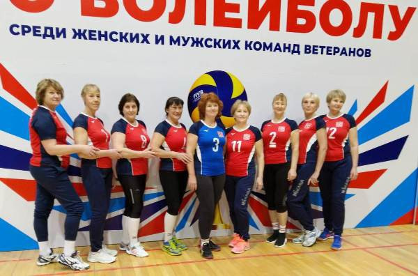 Нажмите для увеличения Сборная ветеранов волейбола Санкт-Петербурга