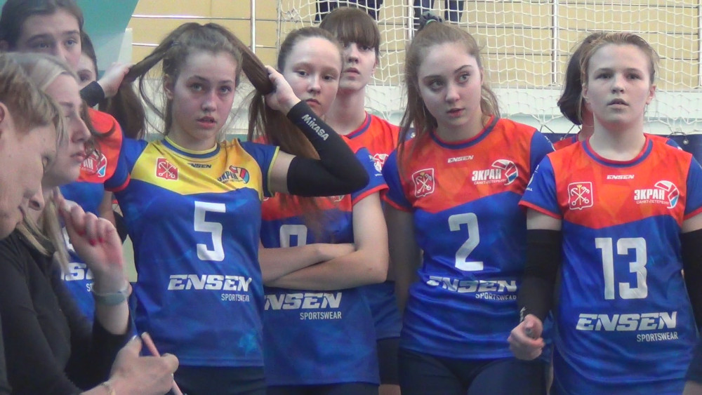 Спортшкола «Экран» 4-е место в Первенстве СПб среди девушек 2009 г.р.