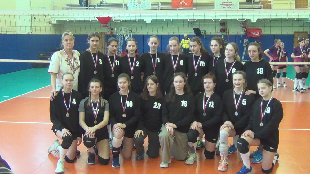 Спортшкола Невского района 2-е место в Первенстве СПб среди девушек 2009 г.р.