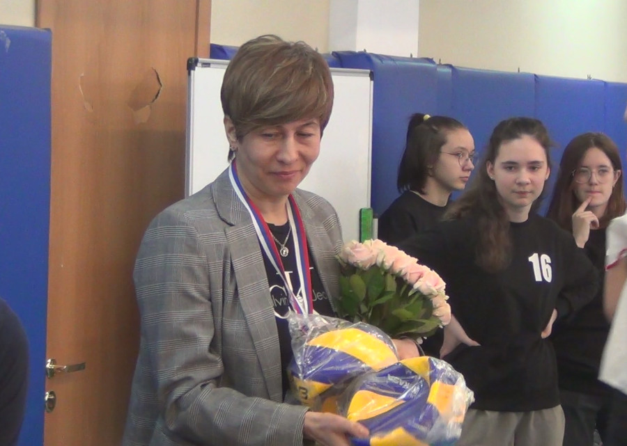 Спортшкола Калининского района 1-е место в Первенстве СПб среди девушек 2009 г.р.