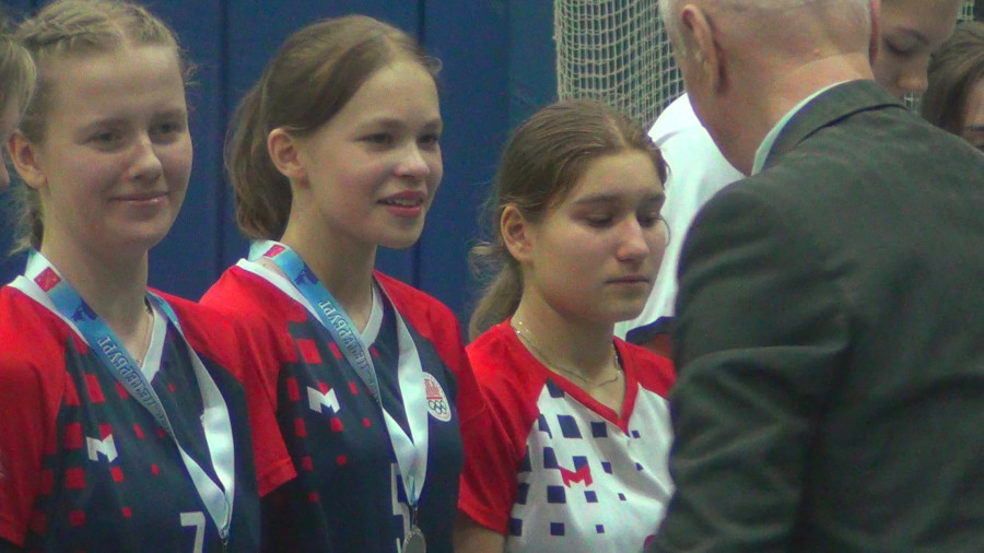 Василеостровская СШОР, серебряные призёры Первенства СПб среди девушек 2008 г.р.