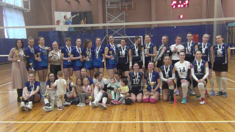 Серебряные призёры чемпионата Санкт-Петербурга 2023/24 среди женских команд