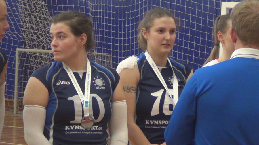 Серебряные призёры чемпионата Санкт-Петербурга 2023/24 среди женских команд