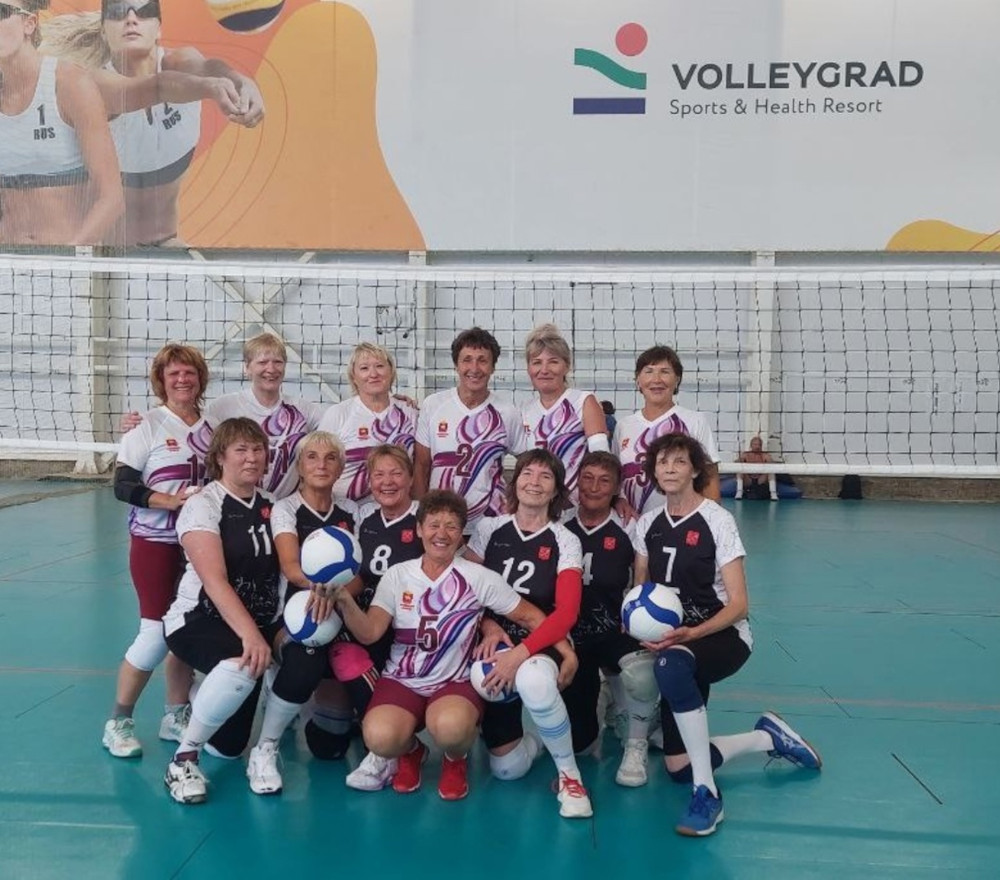 Всероссийские соревнования по волейболу среди мужских и женских команд ветеранов