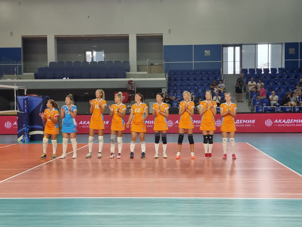 Всероссийские соревнования по волейболу среди мужских и женских команд ветеранов