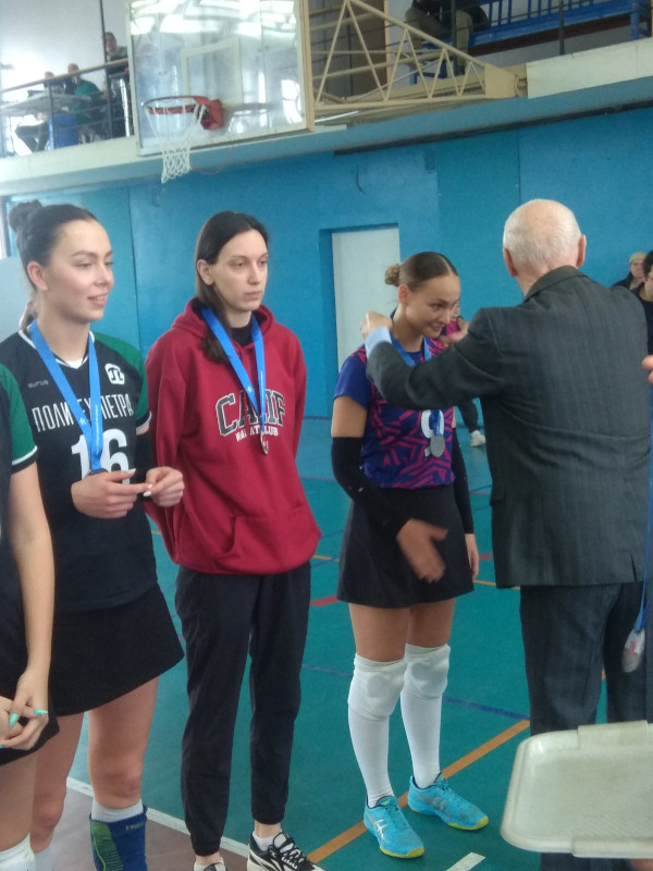 Серебряные призёры чемпионата Санкт-Петербурга 2024/25 среди женских команд