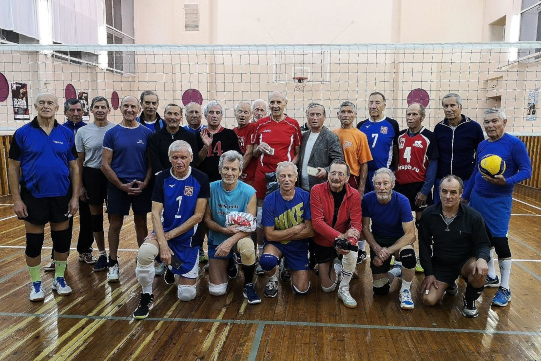 Первенство Санкт-Петербурга по волейболу среди женских и мужских команд ветеранов спорта (2021) Первенство Санкт-Петербурга по волейболу среди женских и мужских команд ветеранов спорта (2021)